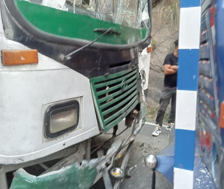 heavy Collision between bus and truck