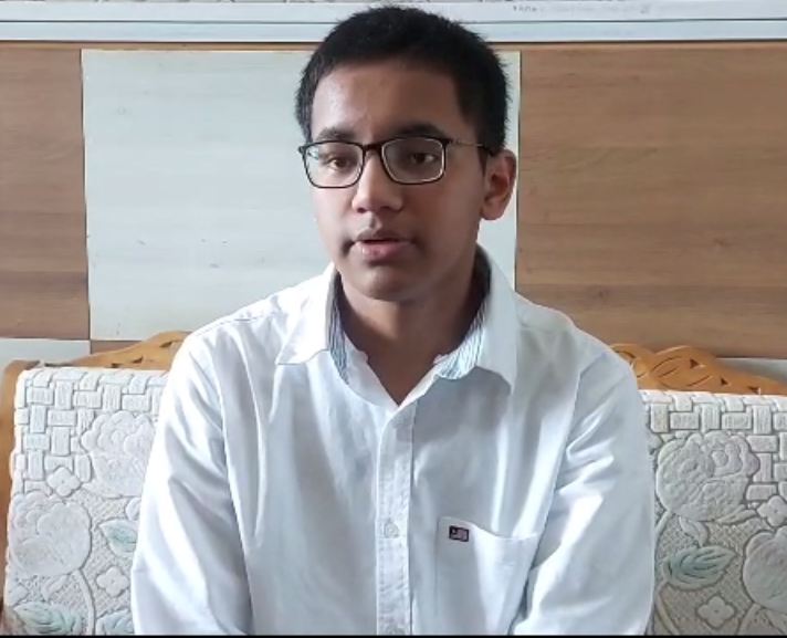 असेंट स्कूल पधर के मार्स ने नीट परीक्षा की उतीर्ण