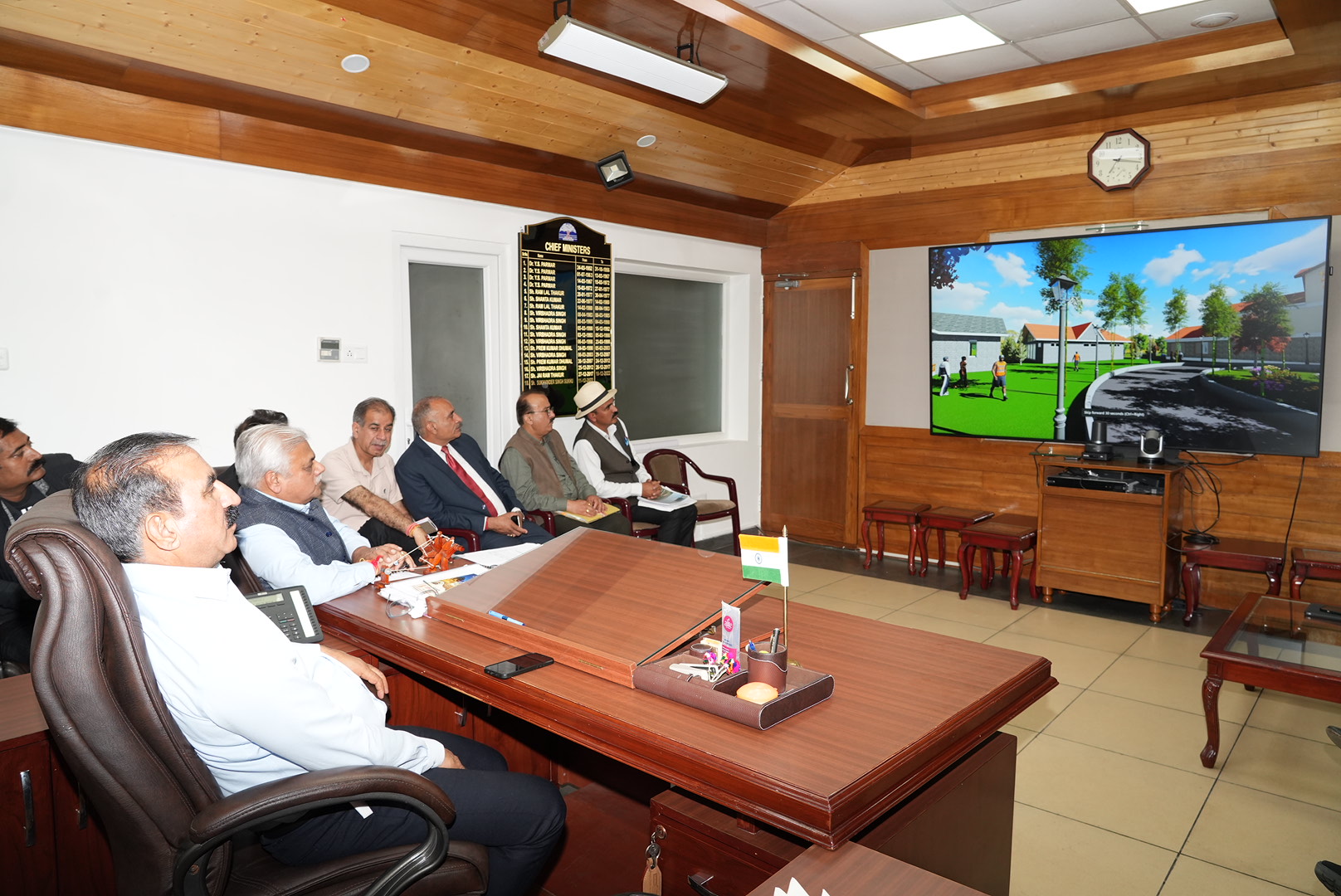 किरतपुर-मनाली राजमार्ग के किनारे HPTDC खोलेगा तीन होटल