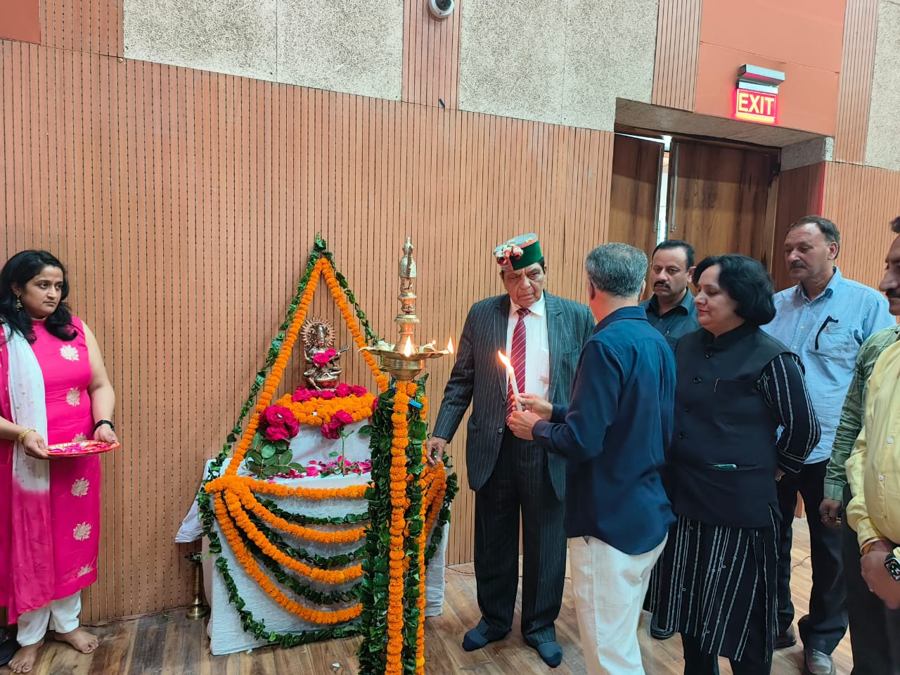 कौल सिंह ठाकुर की बेटी चंपा ठाकुर की क्यों लगी क्लास?