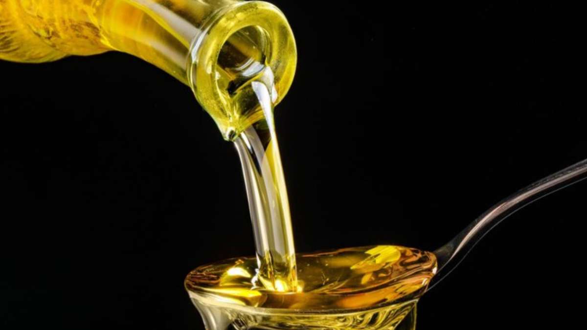 हिमाचल में डिपुओं पर सरसों तेल मिलेगा 110 रुपए लीटर