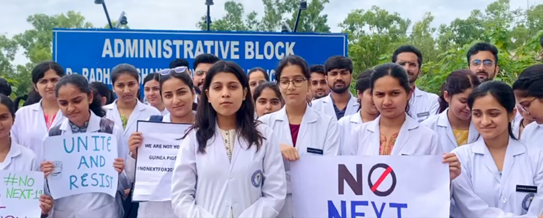 अब NEXT को लेकर लड़ेंगे कानूनी लड़ाई : प्रशिक्षु डॉक्टर