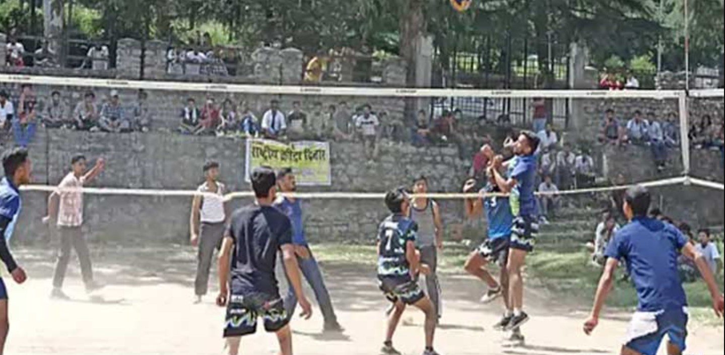विद्यार्थियों के लिए स्कूल अवधि के बाद भी खुले रहेंगे खेल मैदान