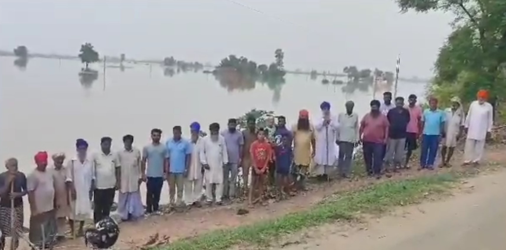 ब्यास नदी का जलस्तर चरम पर, इतने गांव प्रभावित
