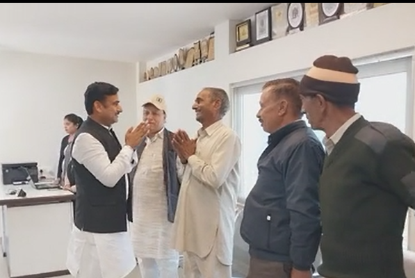 विधायक रणवीर सिंह निक्का के कार्यलय में लग रहा हर रोज जनता का दरबार
