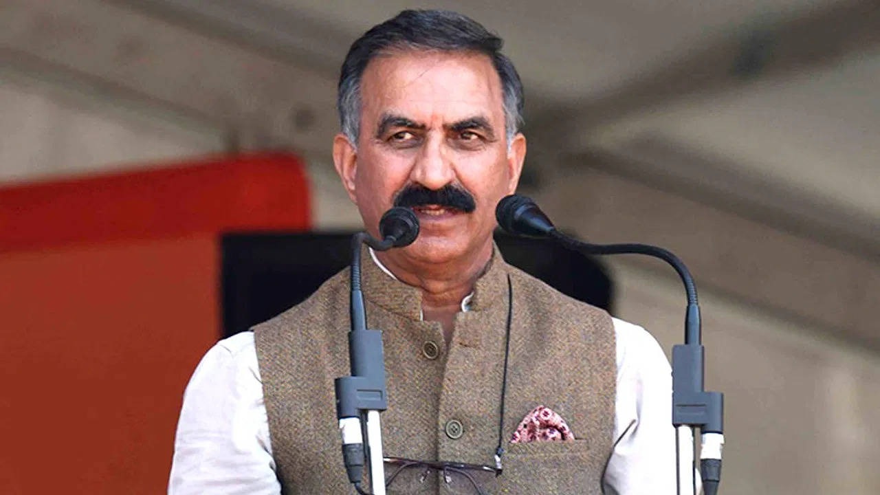 जनता सिखाएगी सबक