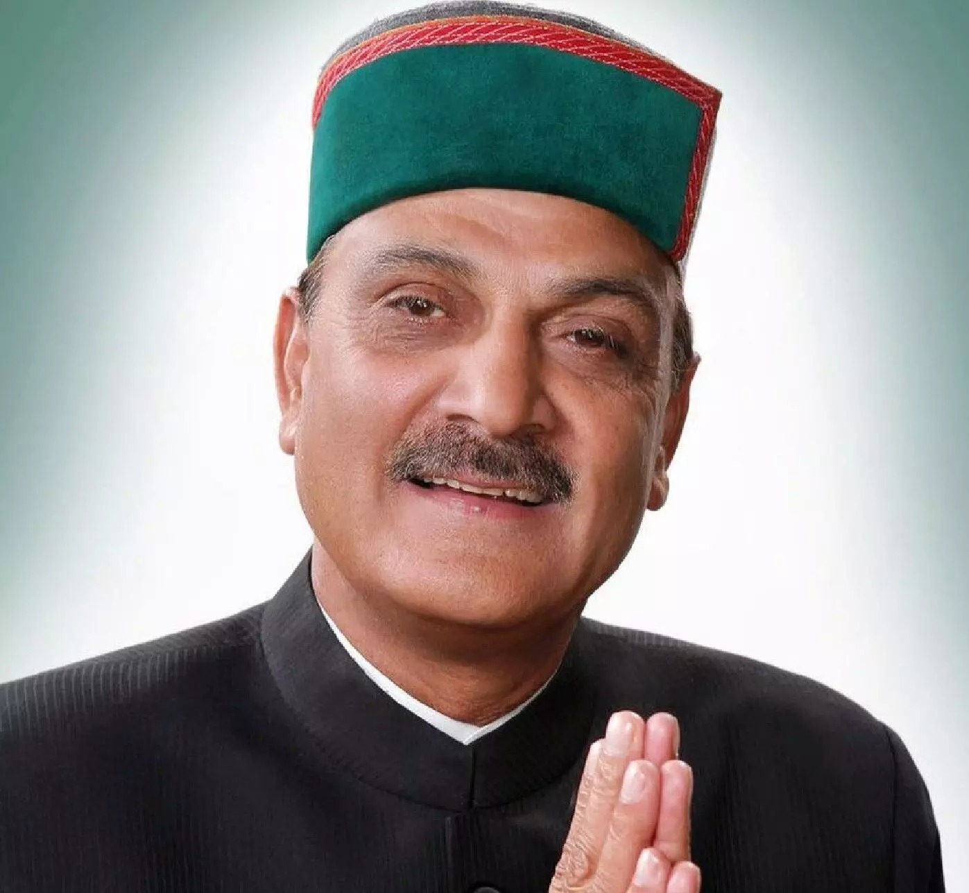 यूनिर्वसल कार्टन लागू