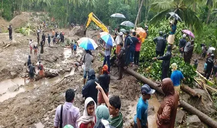 केरल के वायनाड में भारी भूस्खलन,  सैकड़ों लोगों के दबे होने की आशंका