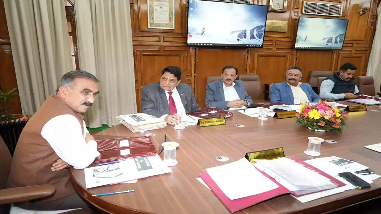 मानसून सत्र से पहले हिमाचल सरकार की कैबिनेट बैठक