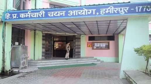 ओएमआर शीट का एक लाख रुपये में सौदा हुआ था