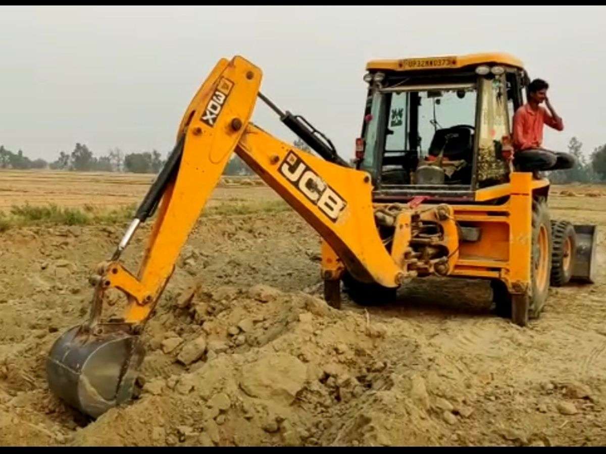 बीबीएन: अवैध खनन पर सीपीएस की पत्नी के टिपर व पोकलेन का चालान