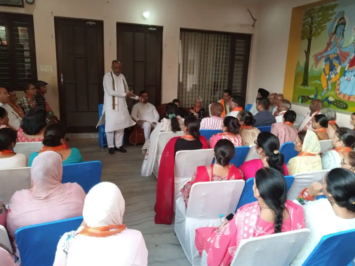 भाजपा प्रत्याशी शक्ति रानी शर्मा ने तेज किया चुनाव प्रचार