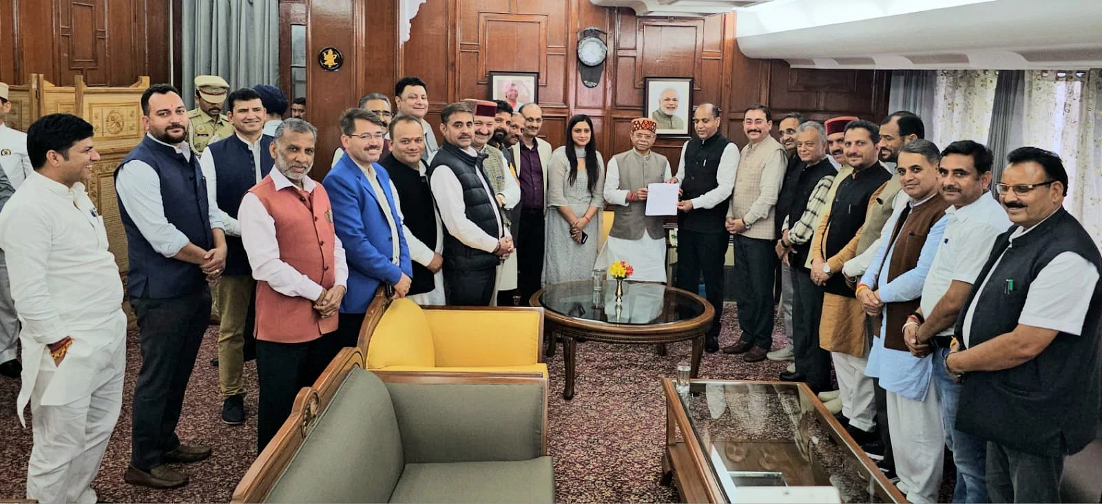 Himachal: विधानसभा अध्यक्ष के खिलाफ विपक्ष का प्रस्ताव, सचिव को दिया नोटिस; राज्यपाल सौंपा ज्ञापन
