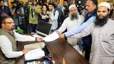 शिमला : विवाद खत्म करने की और मुस्लिम पक्ष, कमिश्नर को सौंपा ज्ञापन