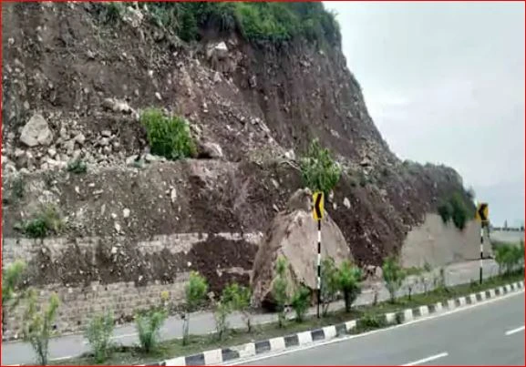 कालका-शिमला नेशनल हाईवे पर भूस्खलन रोकने की नई तकनीक का इस्तेमाल