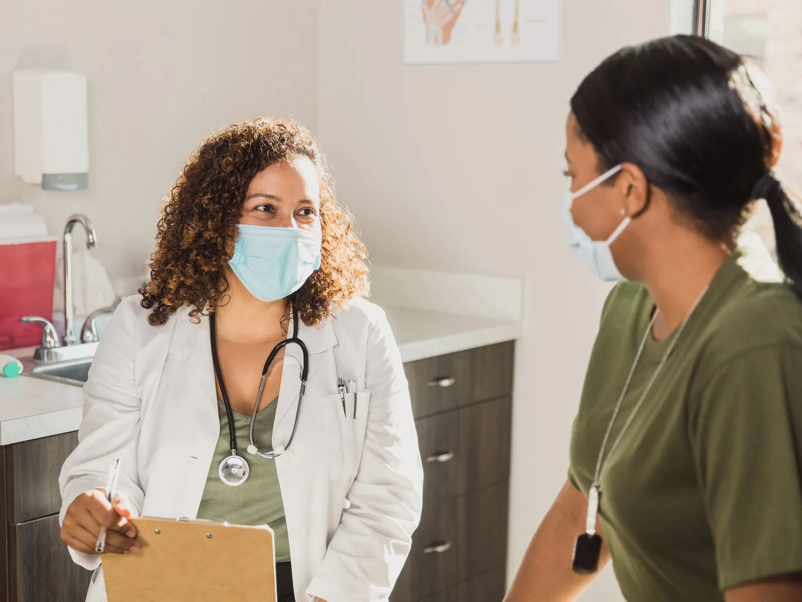 Diabetes in Women: 4 Symptoms You Shouldn’t Ignore