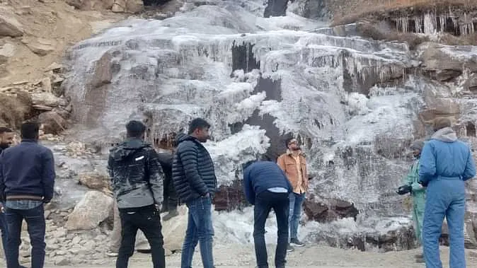 मौसम विभाग के अनुसार हिमाचल में 30 नवंबर को बर्फबारी के आसार