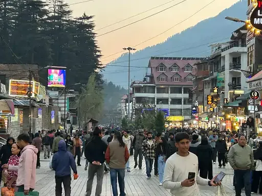 हिमाचल में आज रात से वेस्टर्न डिस्टर्बेंस एक्टिव: प्रदेशभर में बारिश के आसार