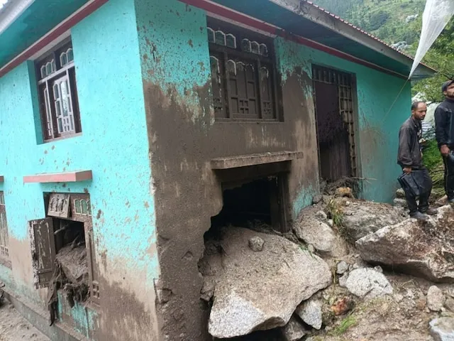 हिमाचल में मॉनसून बना कहर: अब तक 1247 करोड़ का नुकसान, 135 की मौत