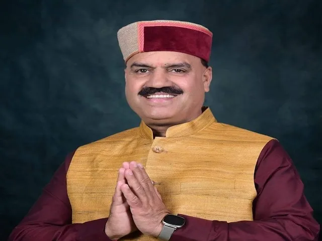 भाजपा विधायक को महिला ने भावुक कहानी सुनाकर लगाया 10 हजार रुपये का चूना